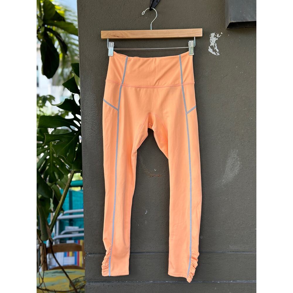 Free People Movement You’re A Peach Sport Leggings Size XS 7/8 Length Orange Gym - Picture 2 of 11